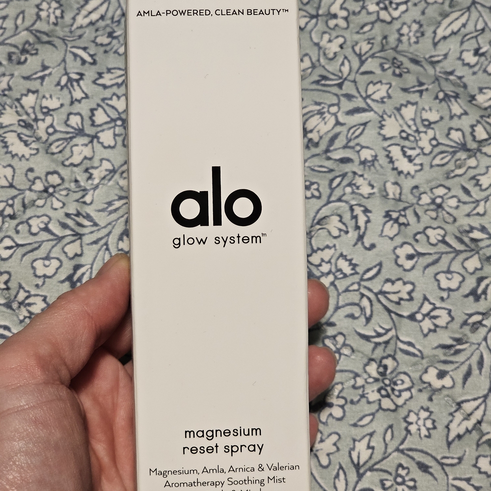 Alo Yoga Magnesium Reset Spray